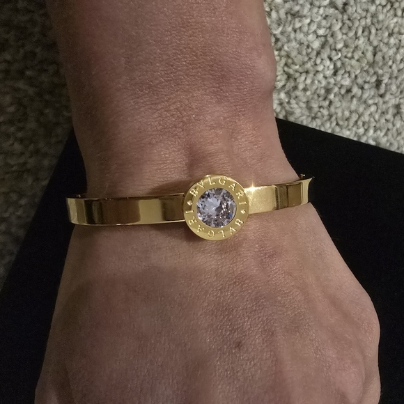 18kgp Gold Bracelet with Crystal Accent - Picture 10 of 10